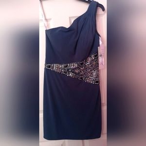 Tony Bowls cocktail dress. Size 8